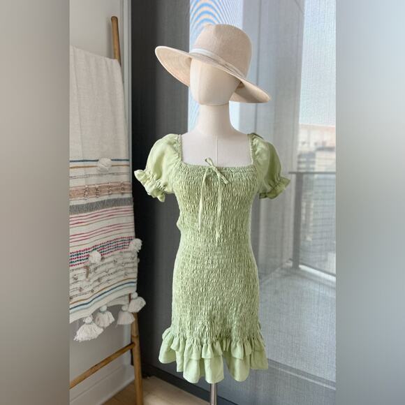 Faithfull The Brand Green 100% Linen Short Puff Sleeve Smocked Mini Dress 8 - Picture 3 of 16